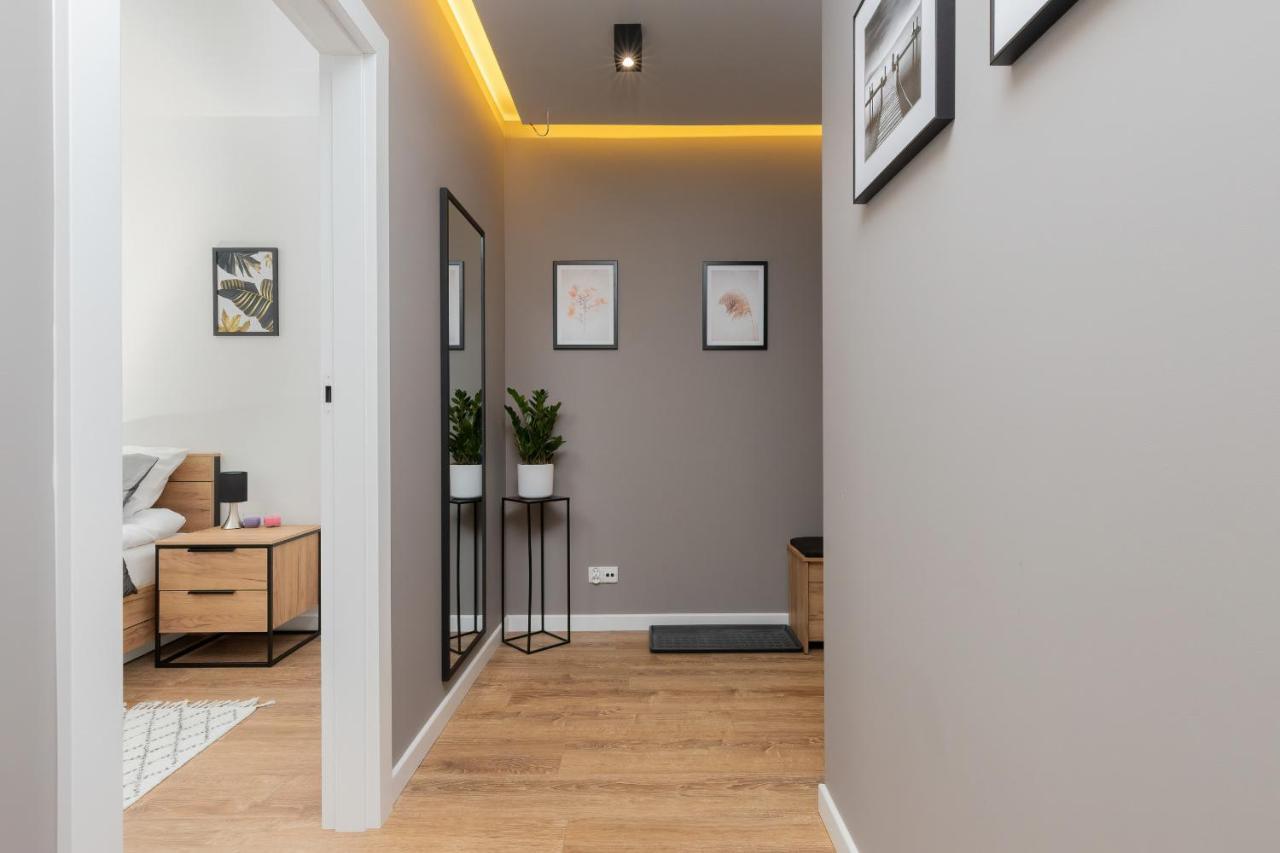 Navalis Apartments Gdynia By Noclegi Renters Екстер'єр фото